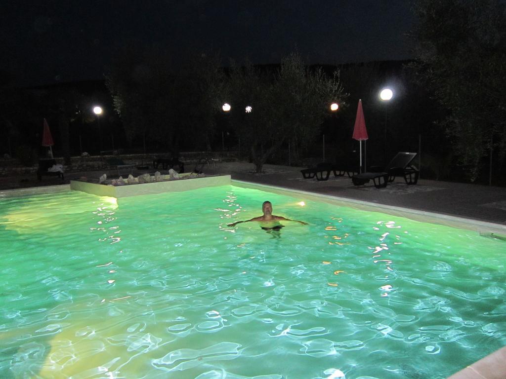 Vila Sejuda Hotel เปสคีชี ภายนอก รูปภาพ